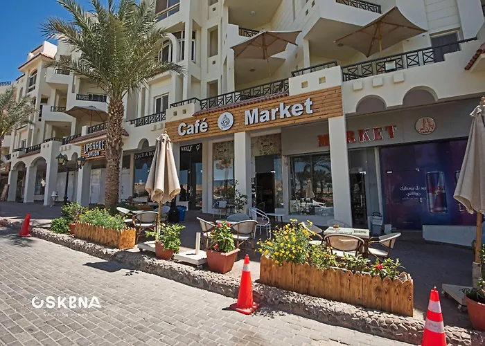 Oskena Azzurra Sahl Hasheesh *