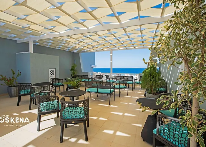 Oskena Azzurra Sahl Hasheesh *